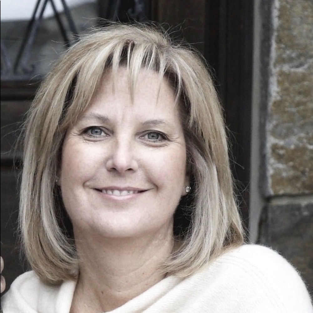 Meet your Posher, Lisa